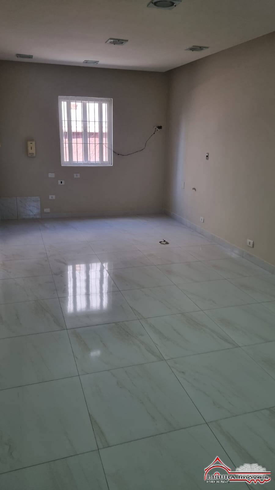 Loja-Salão para alugar com 3 quartos, 100m² - Foto 16