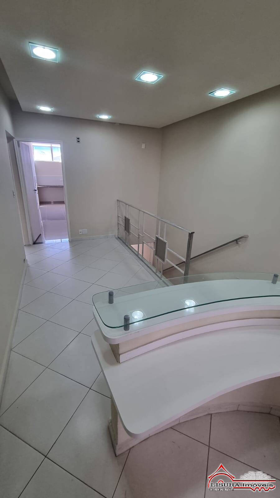 Loja-Salão para alugar com 3 quartos, 100m² - Foto 19