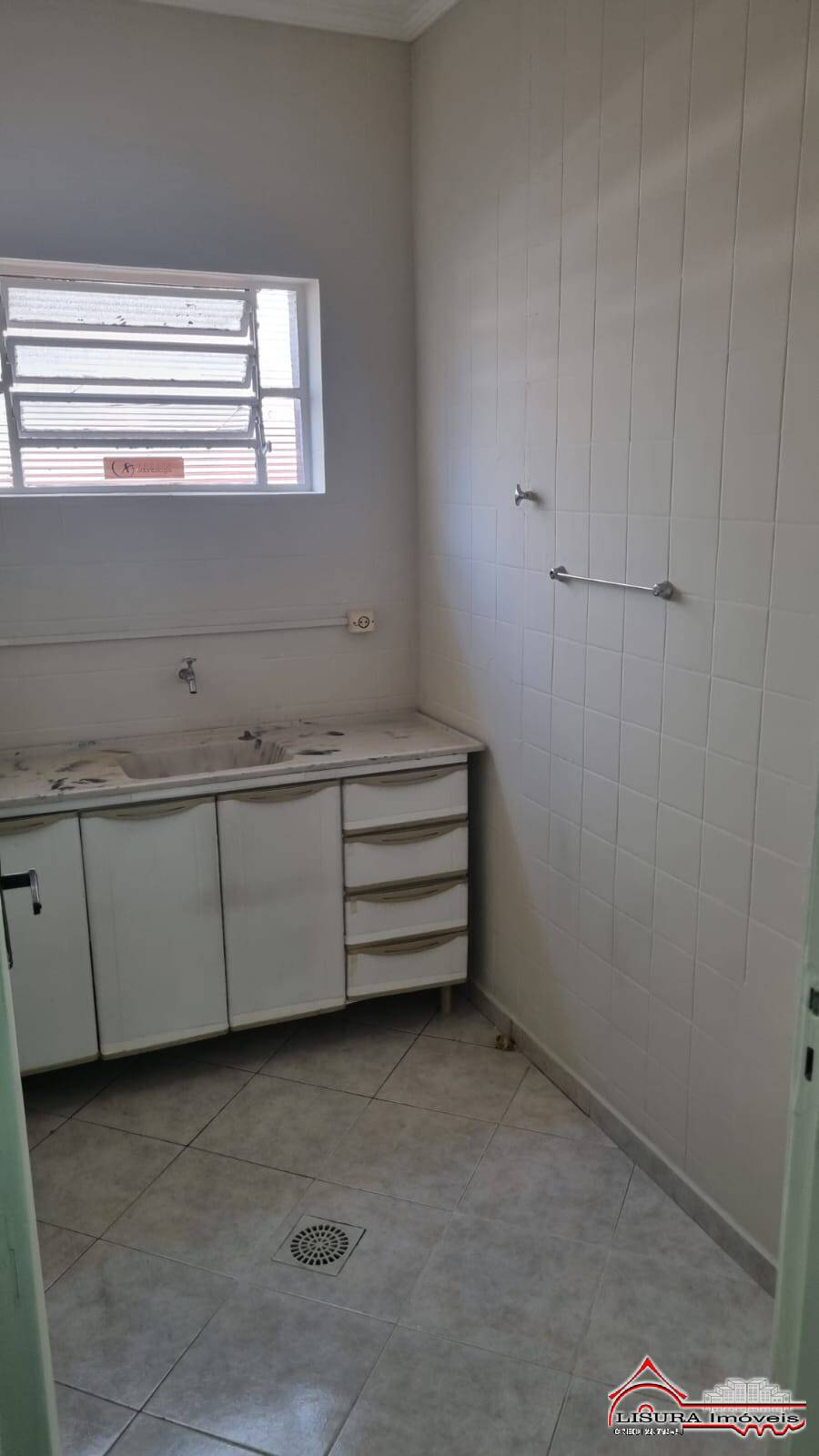 Loja-Salão para alugar com 3 quartos, 100m² - Foto 5