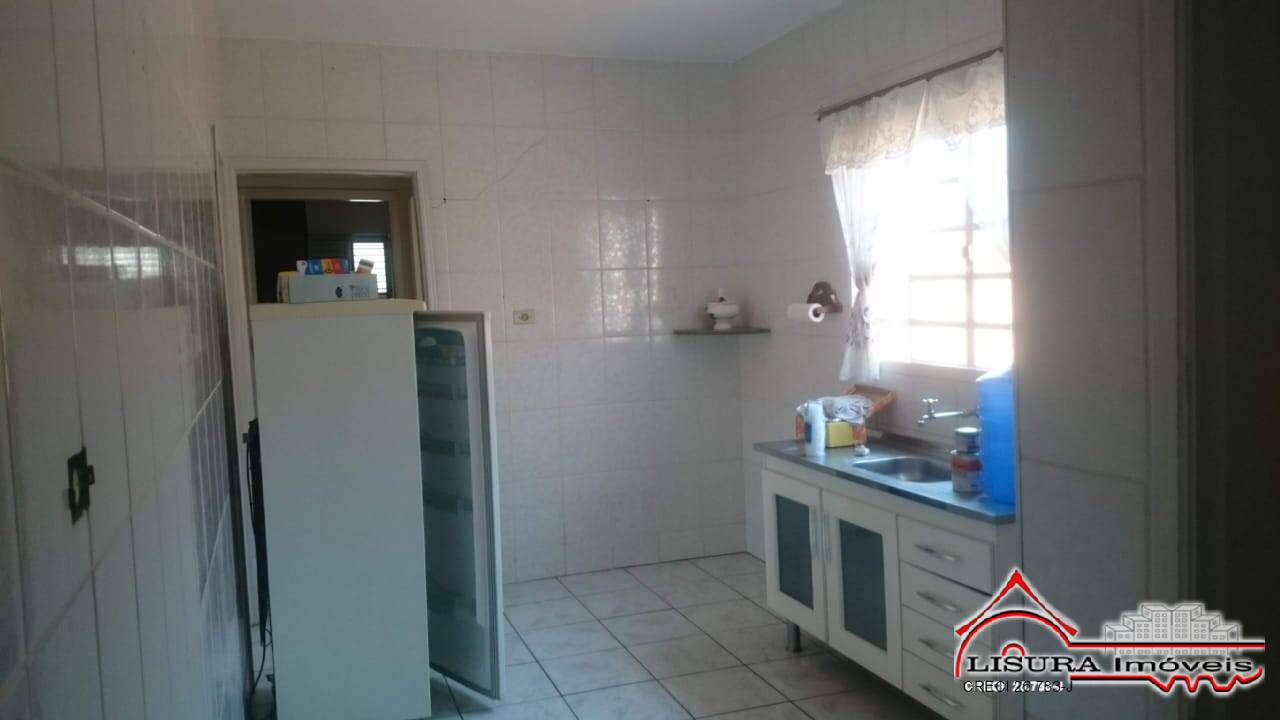 Casa à venda com 3 quartos, 140m² - Foto 6