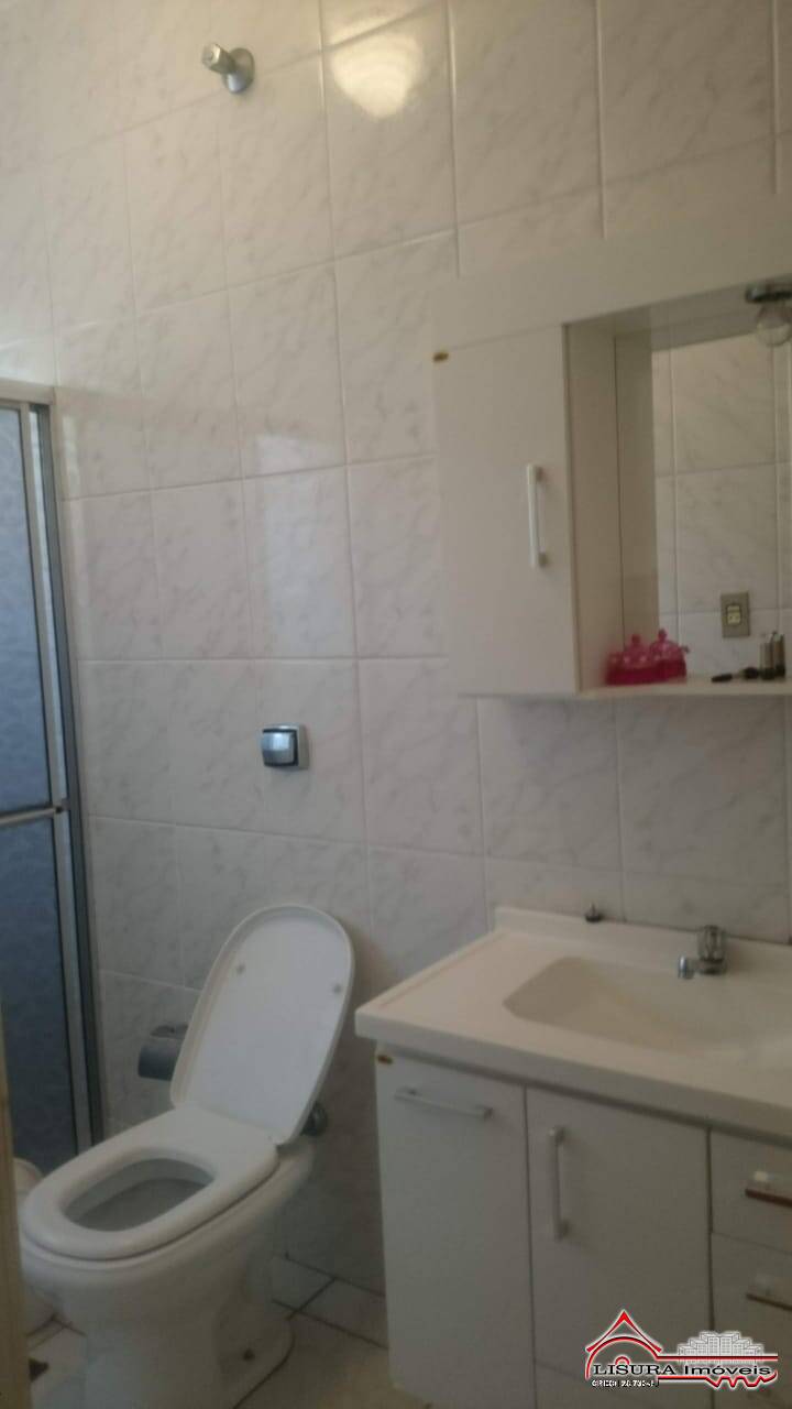 Casa à venda com 3 quartos, 140m² - Foto 11