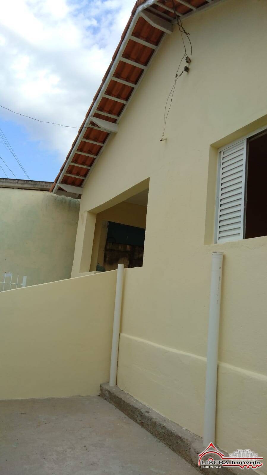 Casa à venda com 3 quartos, 100m² - Foto 5