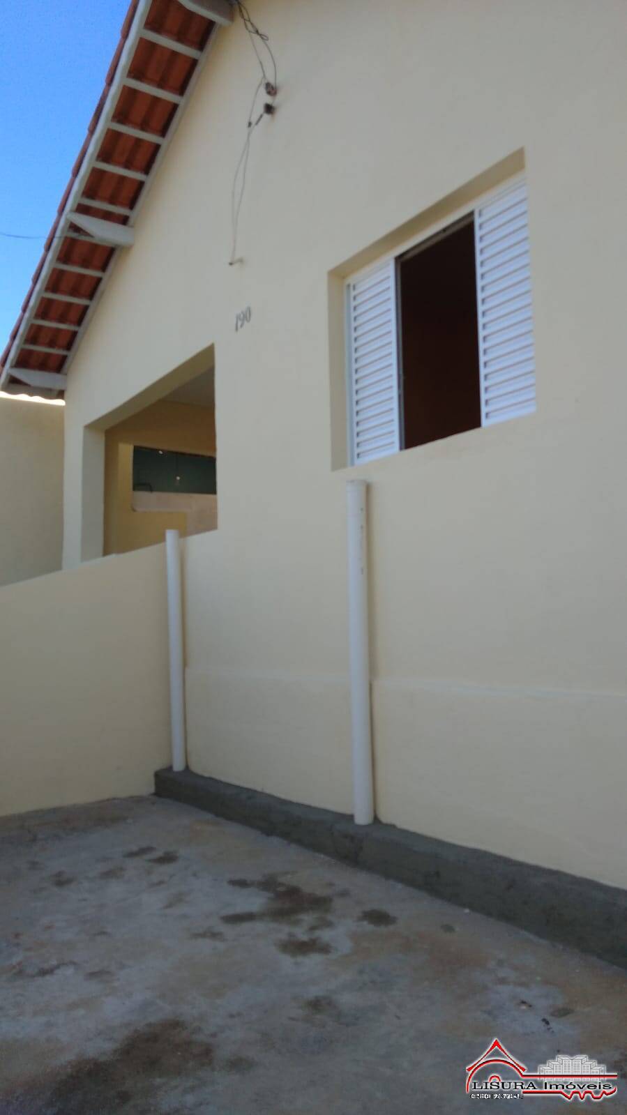 Casa à venda com 3 quartos, 100m² - Foto 7