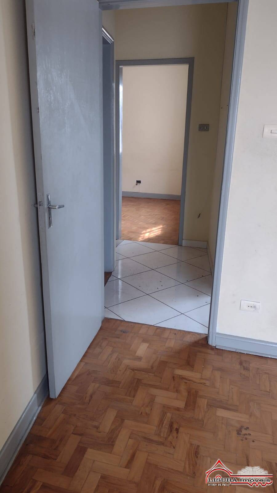 Casa à venda com 4 quartos, 152m² - Foto 17