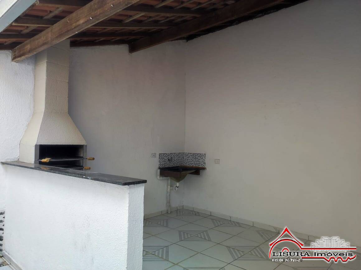 Casa à venda com 2 quartos, 50m² - Foto 17