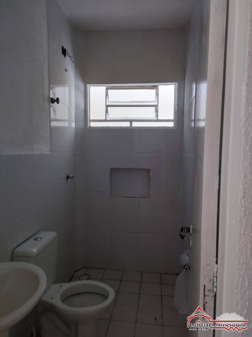 Casa à venda com 2 quartos, 50m² - Foto 12