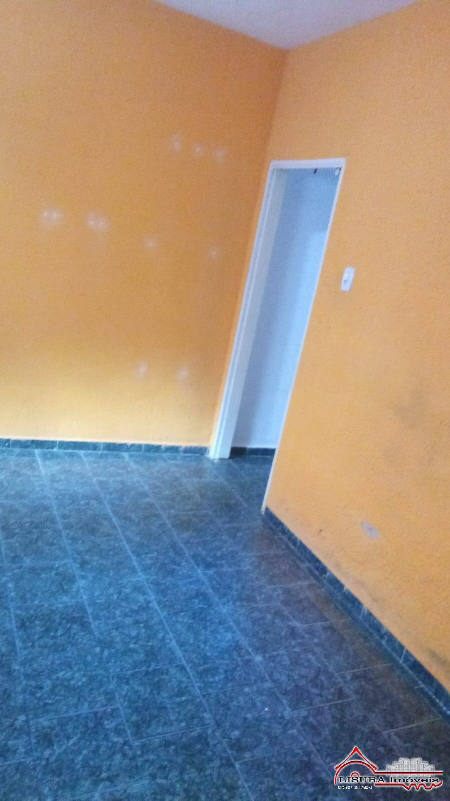 Casa à venda com 2 quartos, 100m² - Foto 5