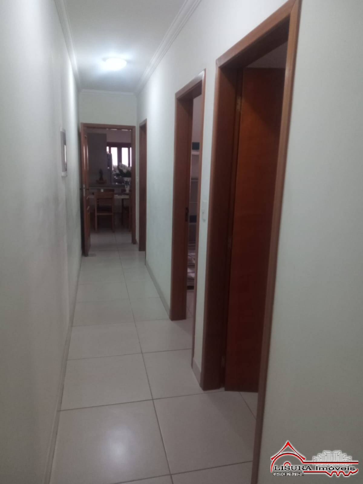 Casa à venda com 3 quartos, 213m² - Foto 12