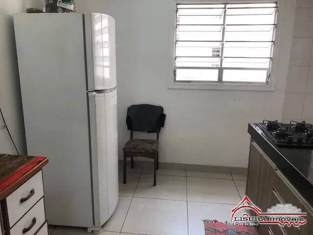 Apartamento à venda com 2 quartos, 66m² - Foto 3