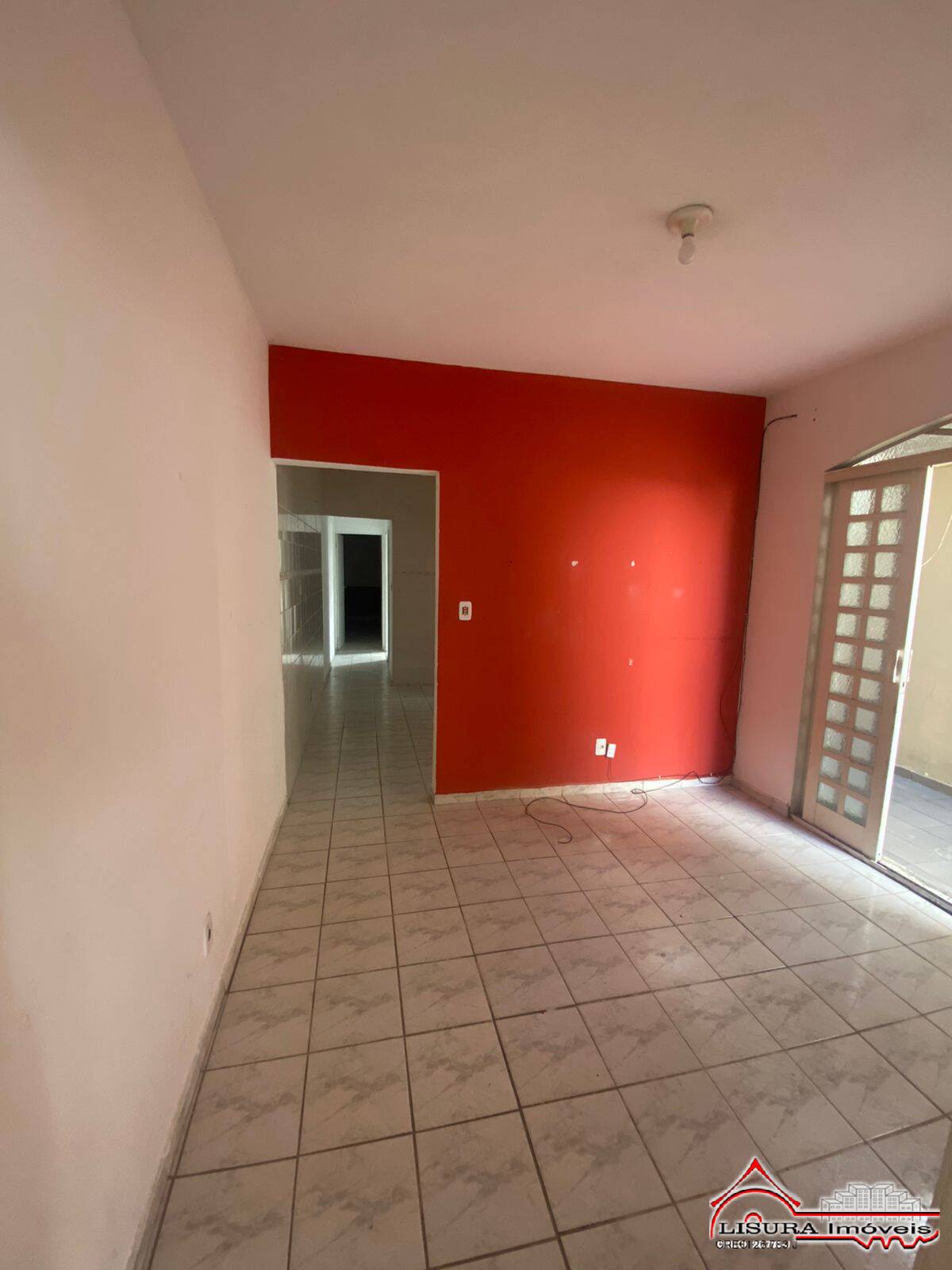 Casa à venda com 3 quartos, 125m² - Foto 2