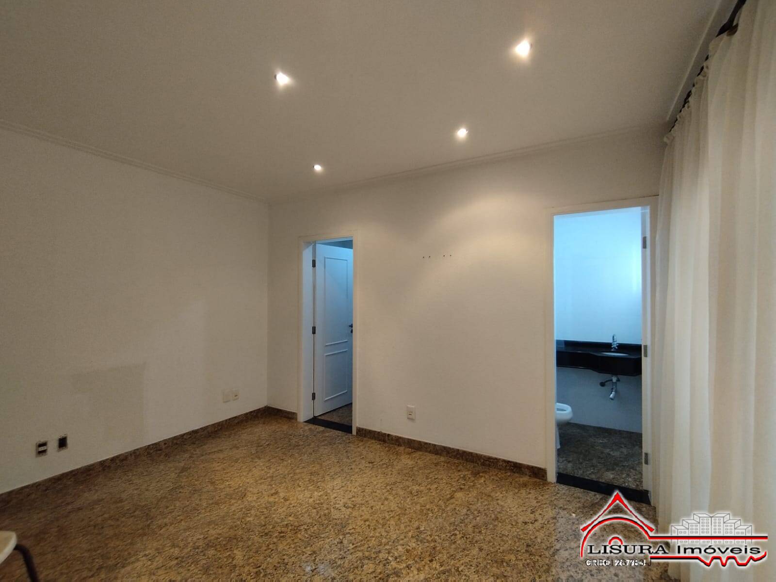 Casa à venda com 3 quartos, 275m² - Foto 22