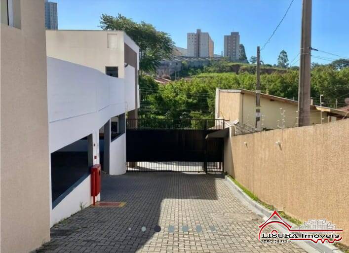 Apartamento à venda com 2 quartos, 69m² - Foto 13