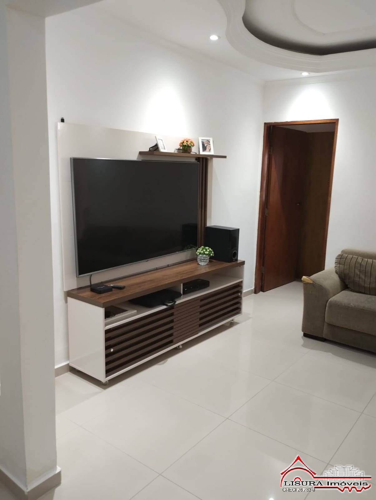 Casa à venda com 3 quartos, 141m² - Foto 5