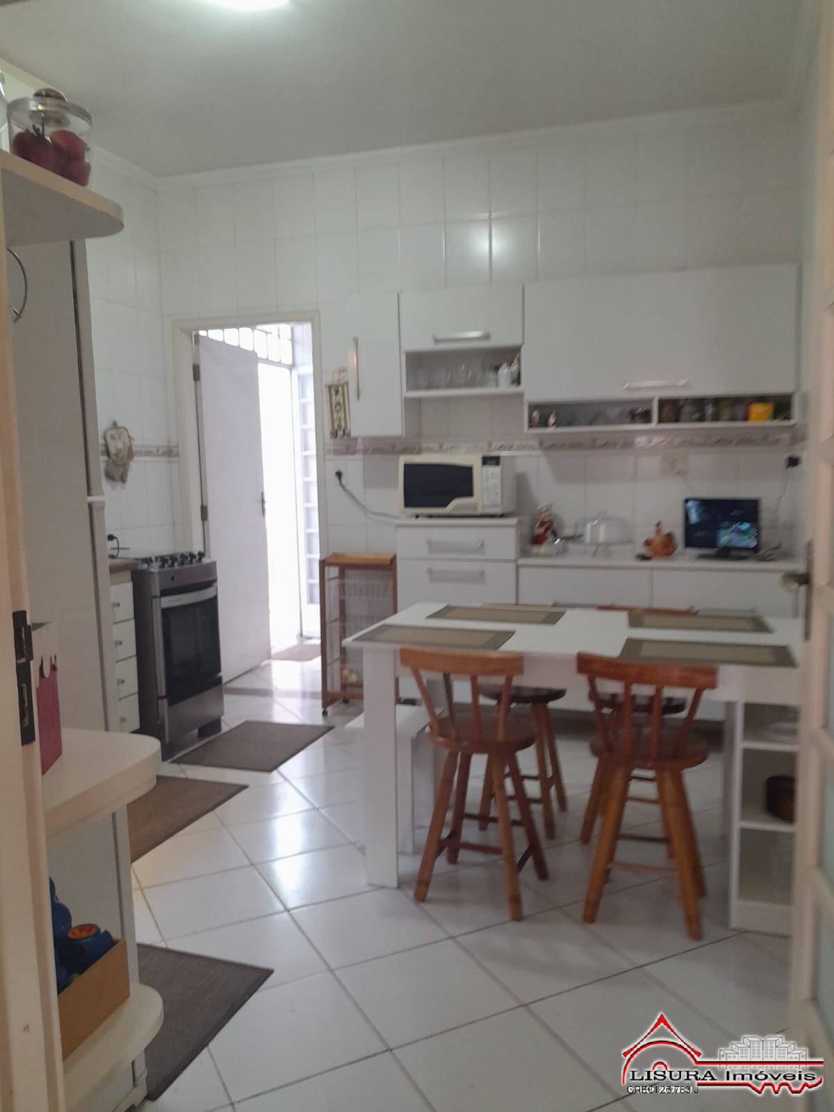 Casa à venda com 3 quartos, 260m² - Foto 35