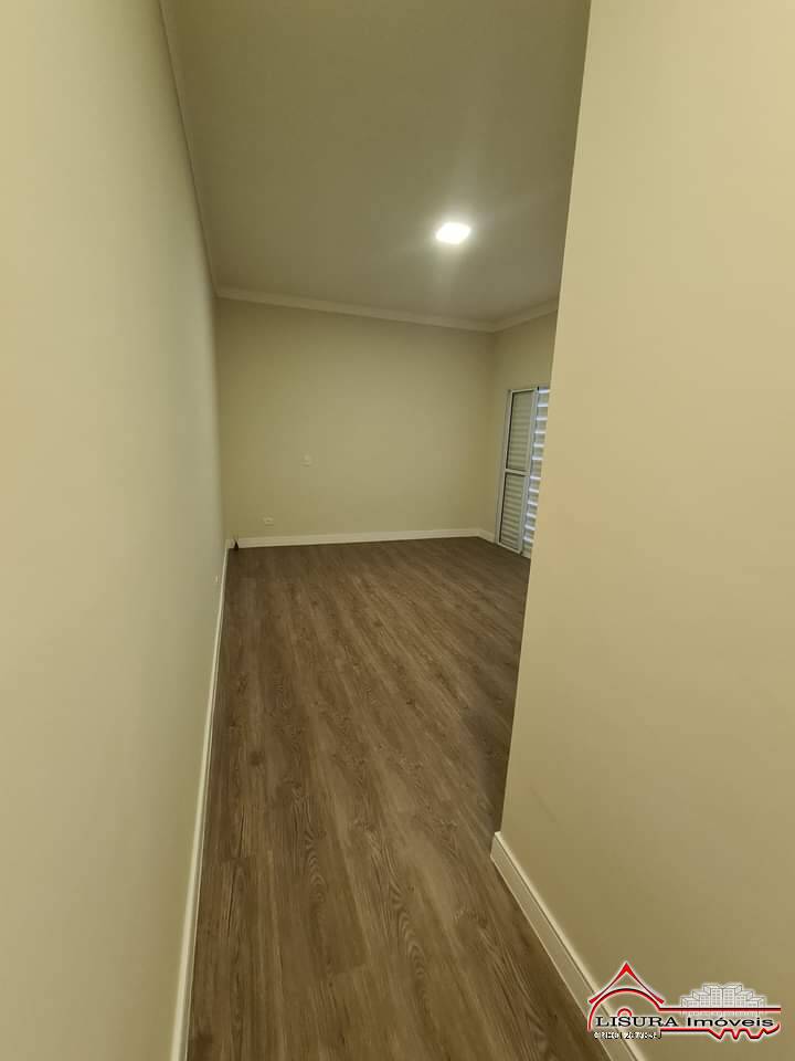 Casa à venda com 3 quartos, 161m² - Foto 11