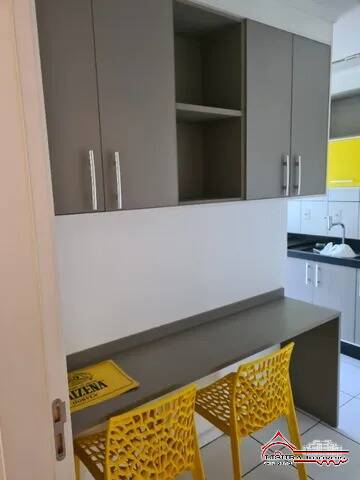 Apartamento à venda com 3 quartos, 76m² - Foto 4