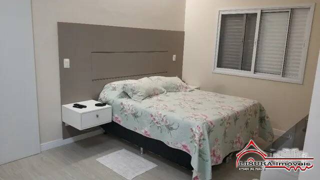 Casa de Condomínio à venda com 4 quartos, 300m² - Foto 5