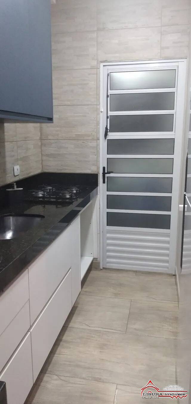 Apartamento à venda com 2 quartos, 64m² - Foto 3