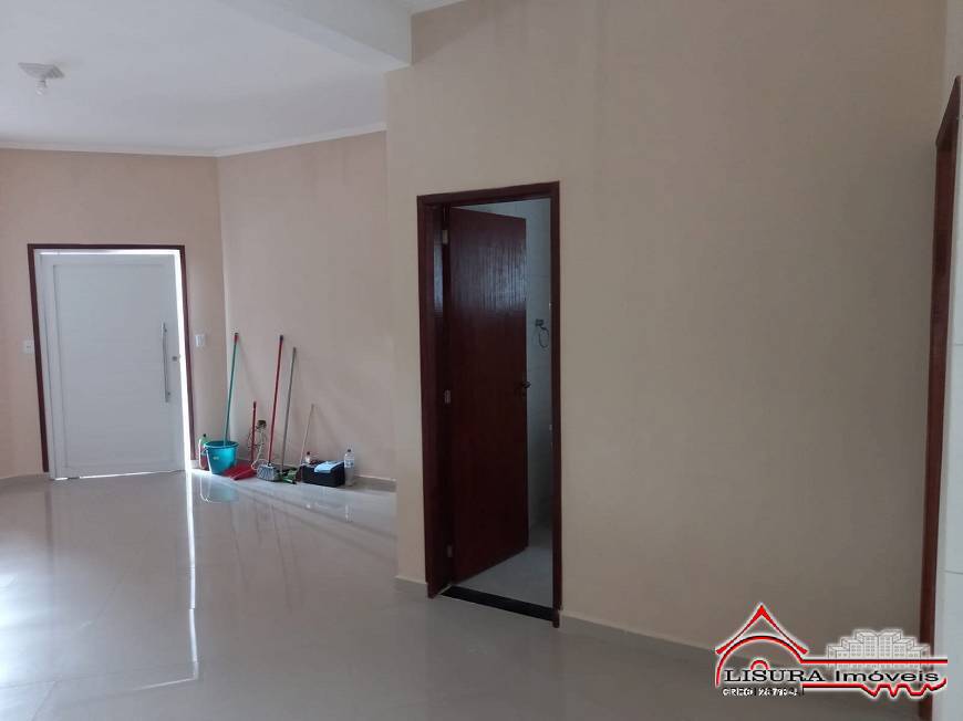 Casa à venda com 3 quartos, 132m² - Foto 4