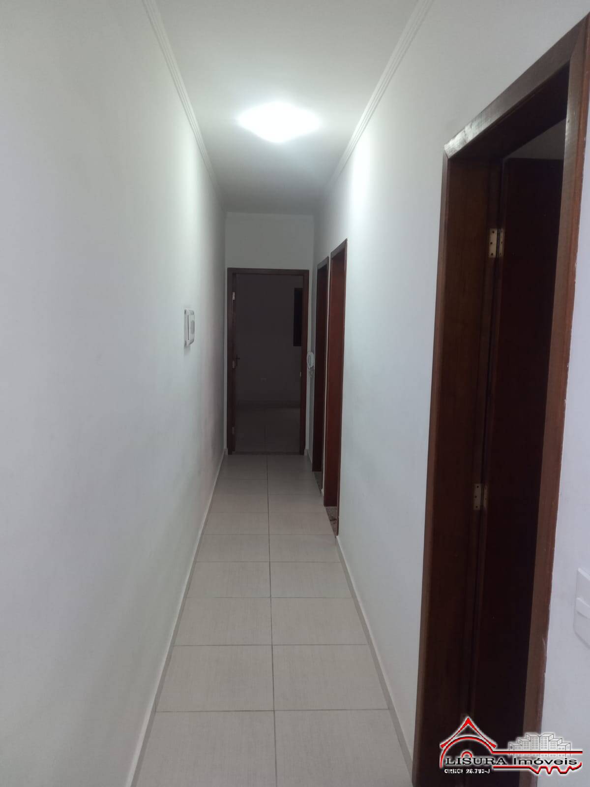 Casa à venda com 4 quartos, 200m² - Foto 22