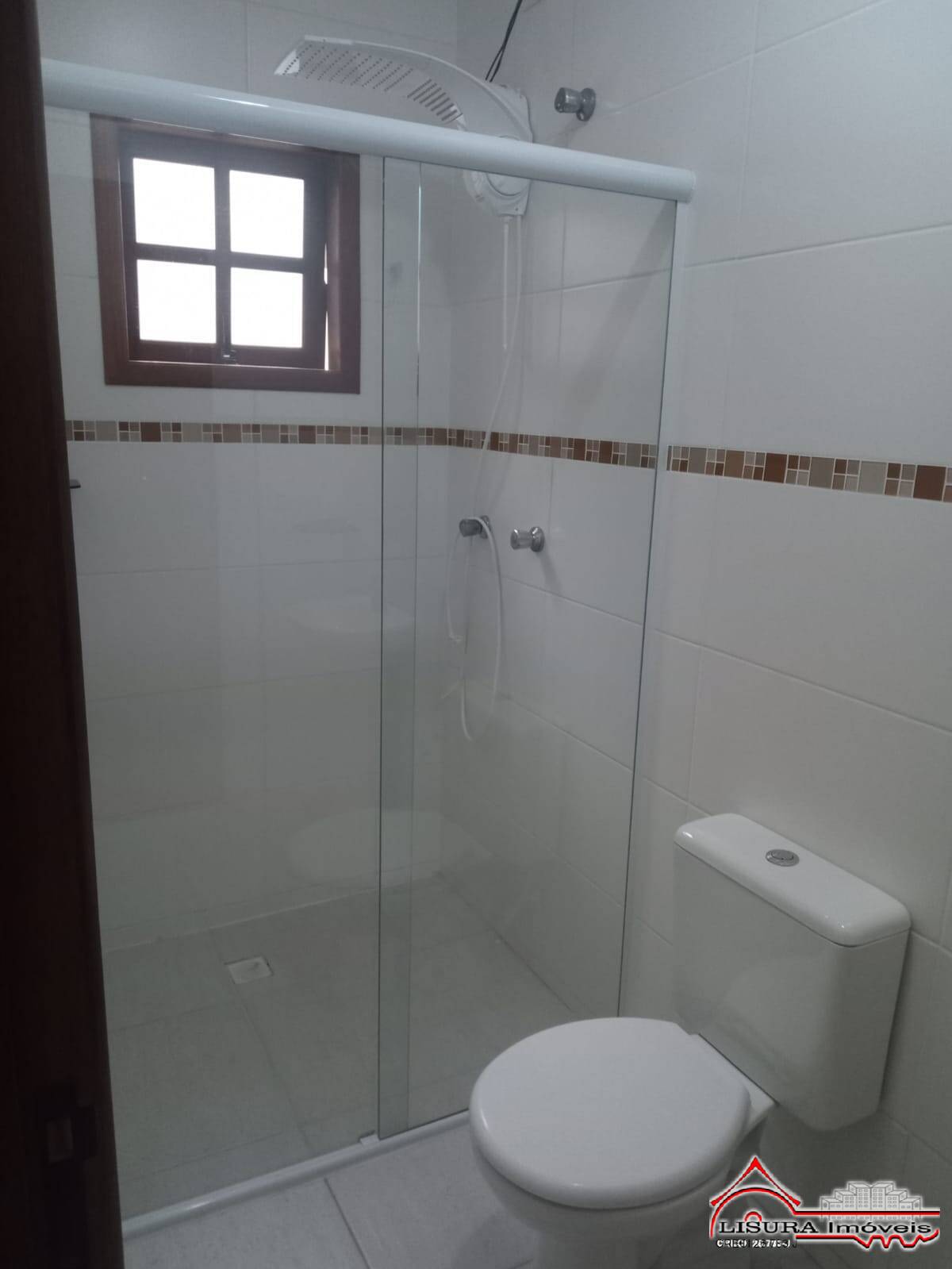 Casa à venda com 4 quartos, 200m² - Foto 29