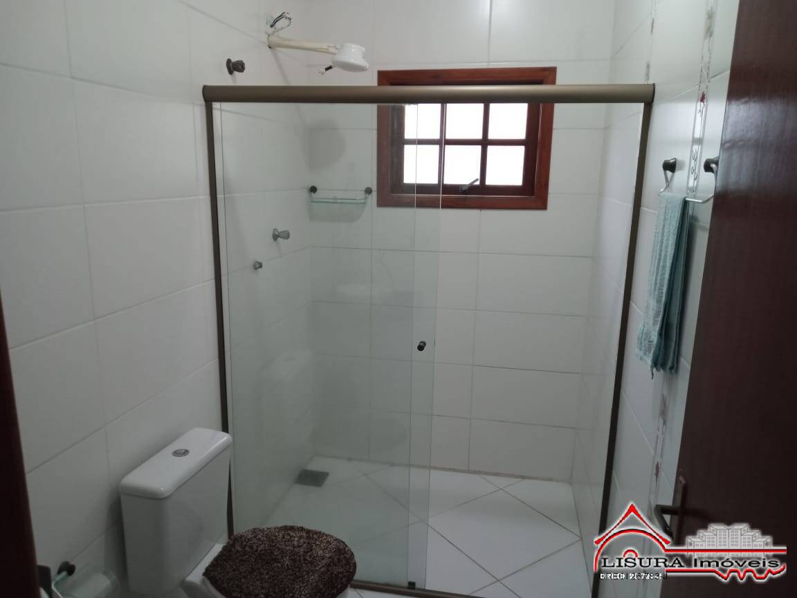 Casa à venda com 2 quartos, 90m² - Foto 15