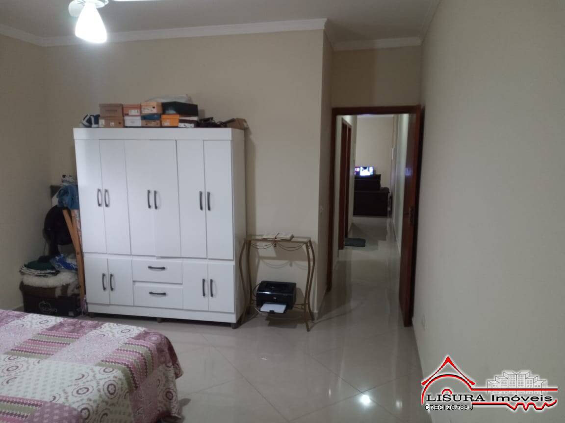 Casa à venda com 2 quartos, 90m² - Foto 11