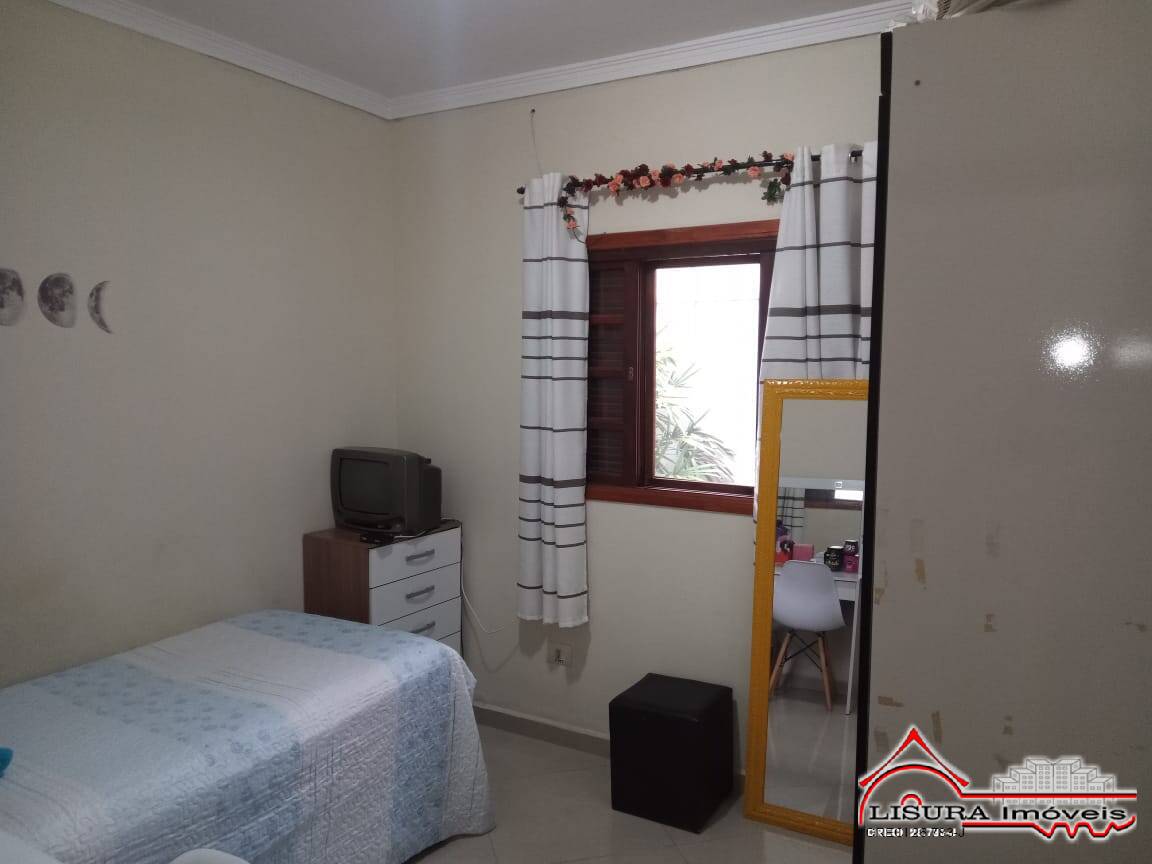 Casa à venda com 2 quartos, 90m² - Foto 10