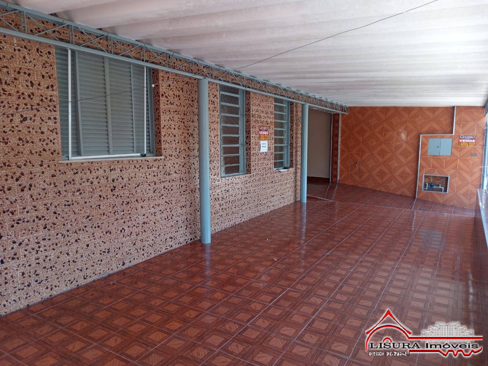 Casa à venda com 4 quartos, 200m² - Foto 2