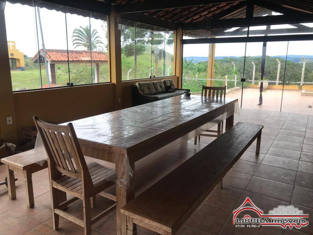 Fazenda à venda com 3 quartos, 400m² - Foto 5