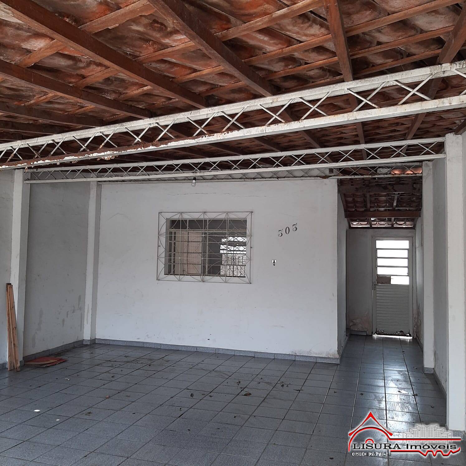 Casa à venda com 2 quartos, 107m² - Foto 2