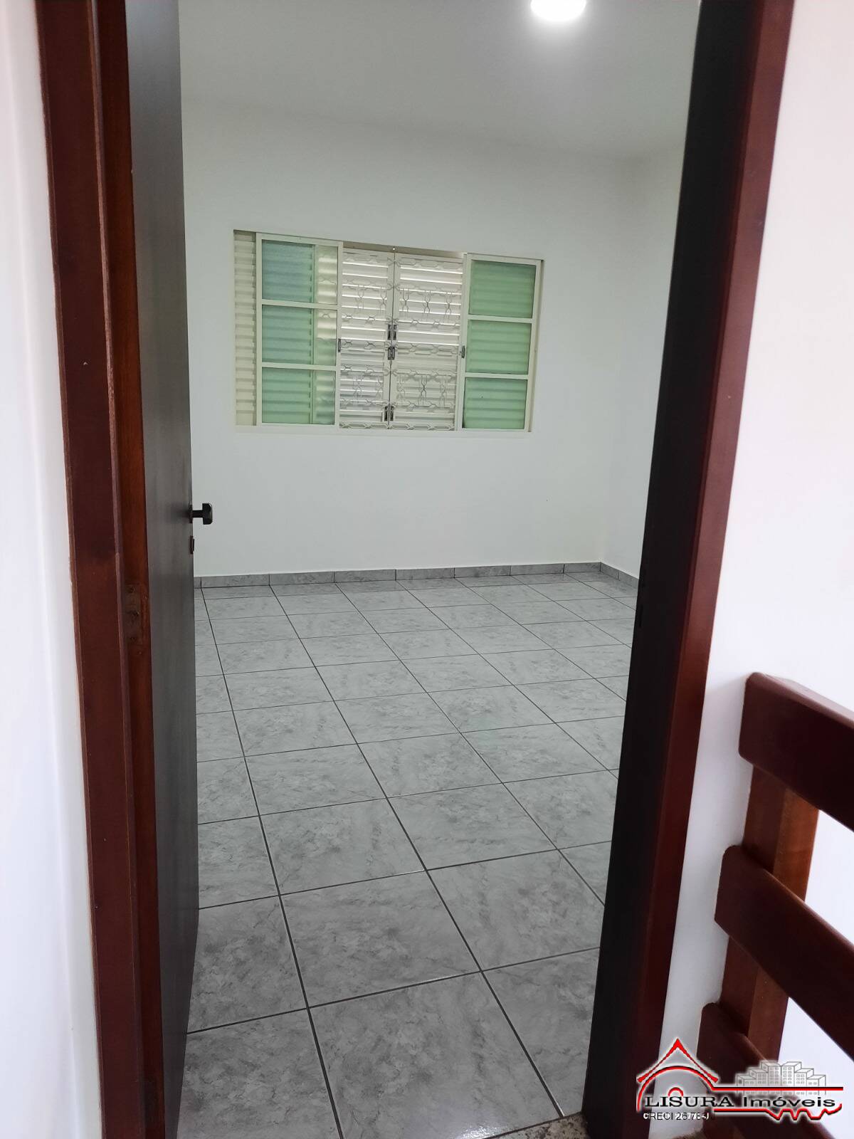 Casa à venda com 3 quartos, 180m² - Foto 10