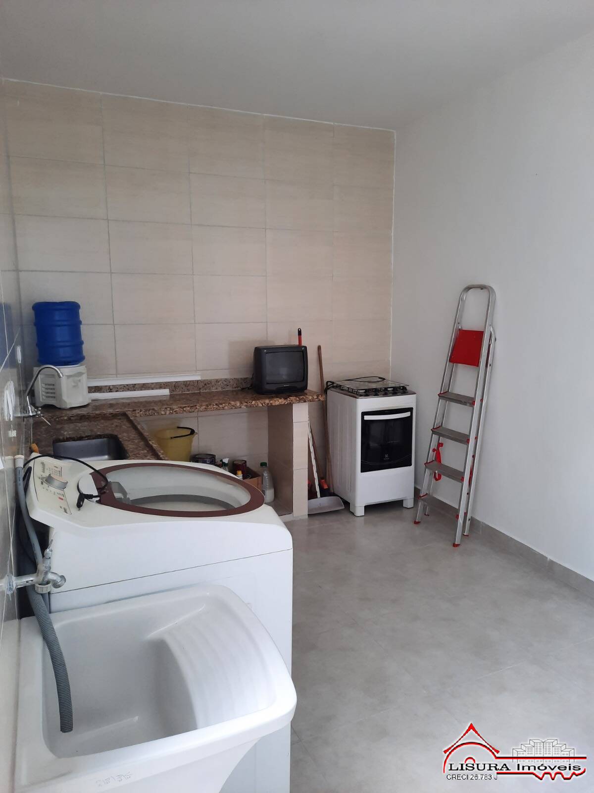 Casa à venda com 3 quartos, 180m² - Foto 24