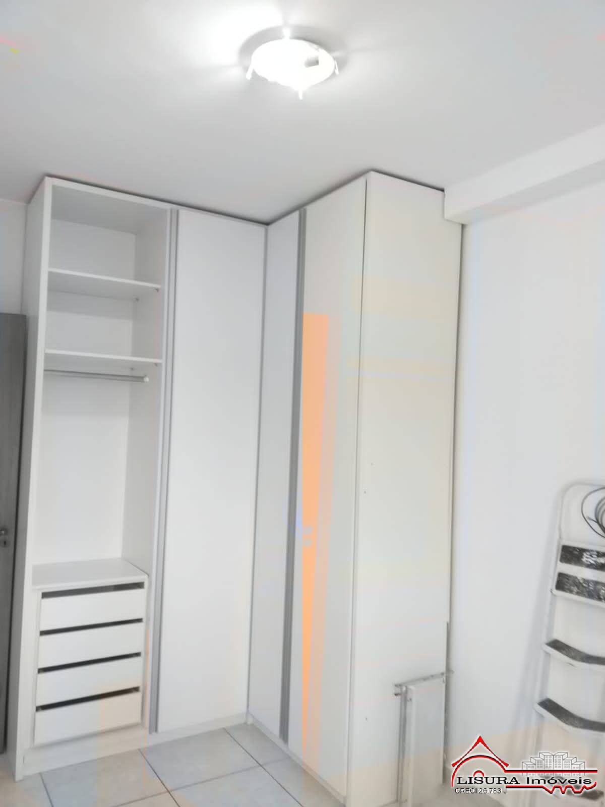 Apartamento para alugar com 2 quartos, 58m² - Foto 4