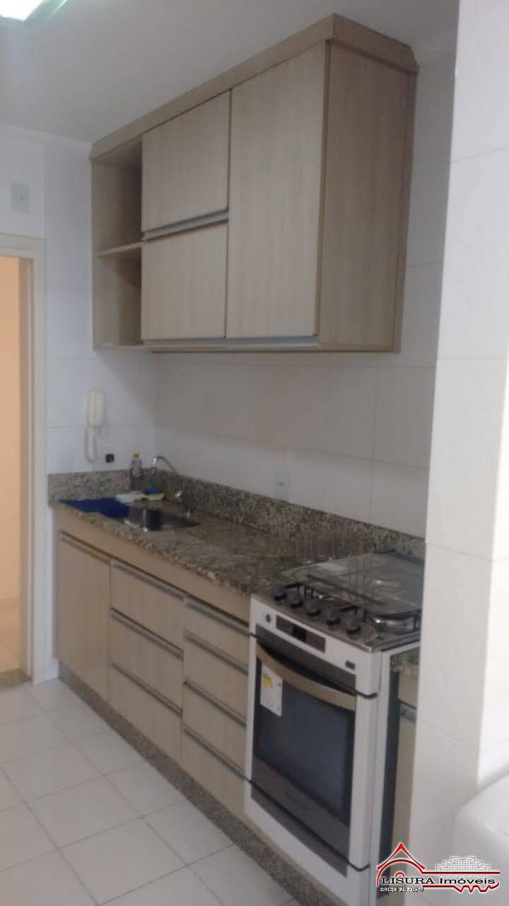 Apartamento para alugar com 3 quartos, 92m² - Foto 6