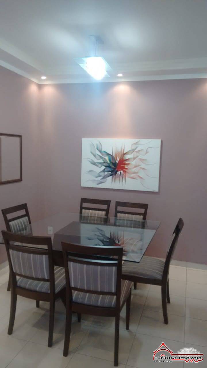 Apartamento para alugar com 3 quartos, 92m² - Foto 4