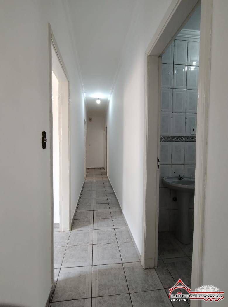 Casa à venda com 4 quartos, 220m² - Foto 13