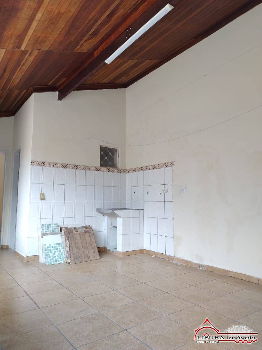 Casa à venda com 4 quartos, 220m² - Foto 26