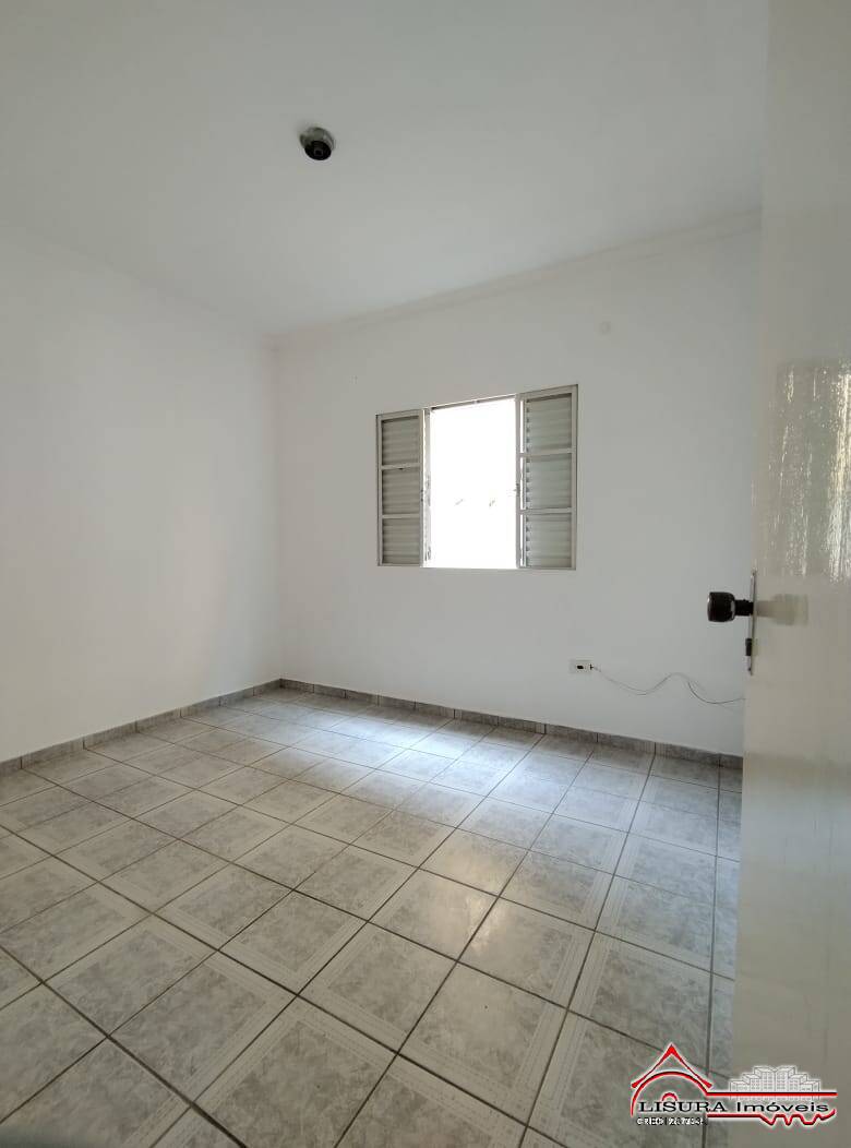 Casa à venda com 4 quartos, 220m² - Foto 14