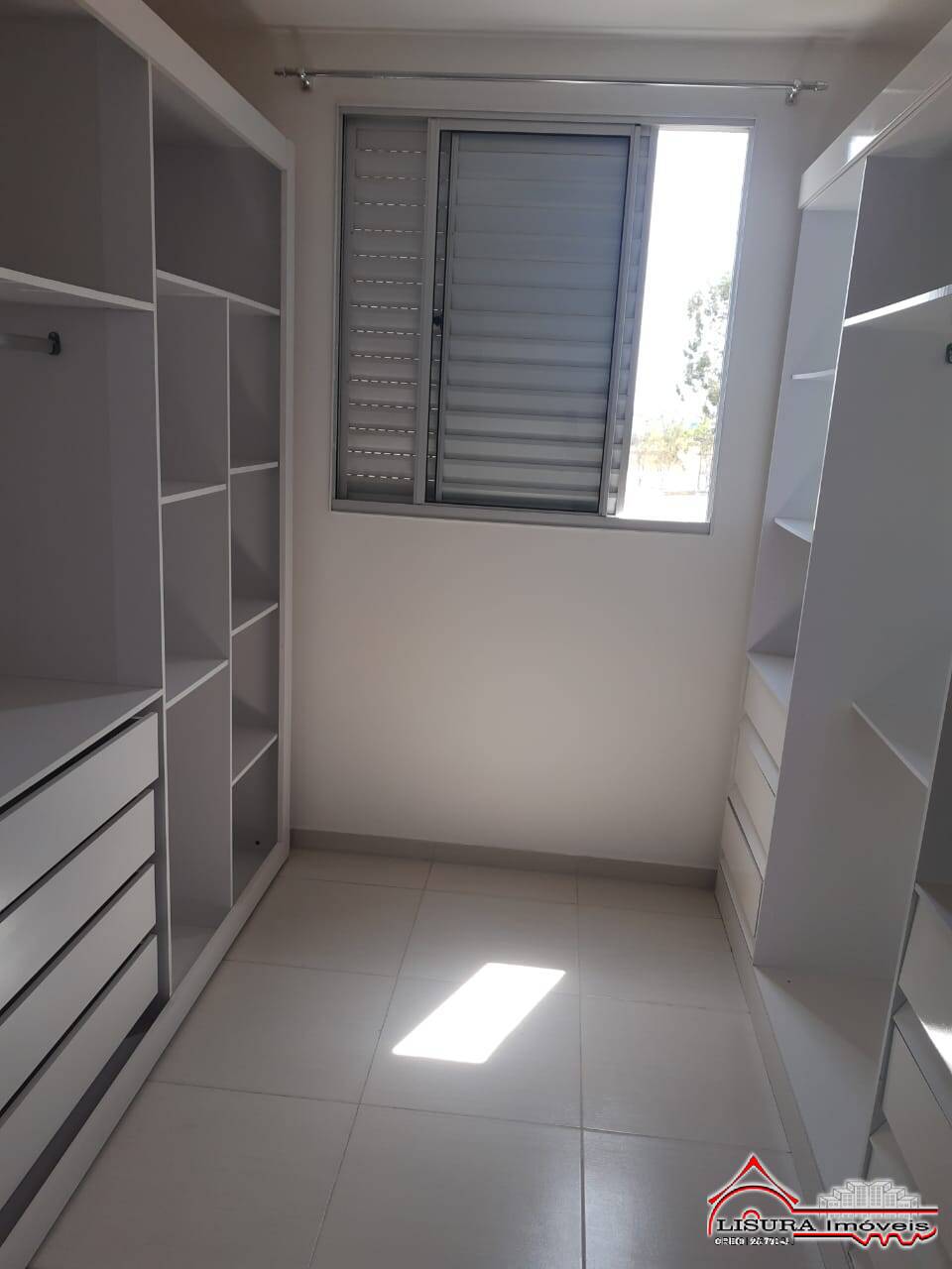 Apartamento à venda com 2 quartos, 45m² - Foto 10