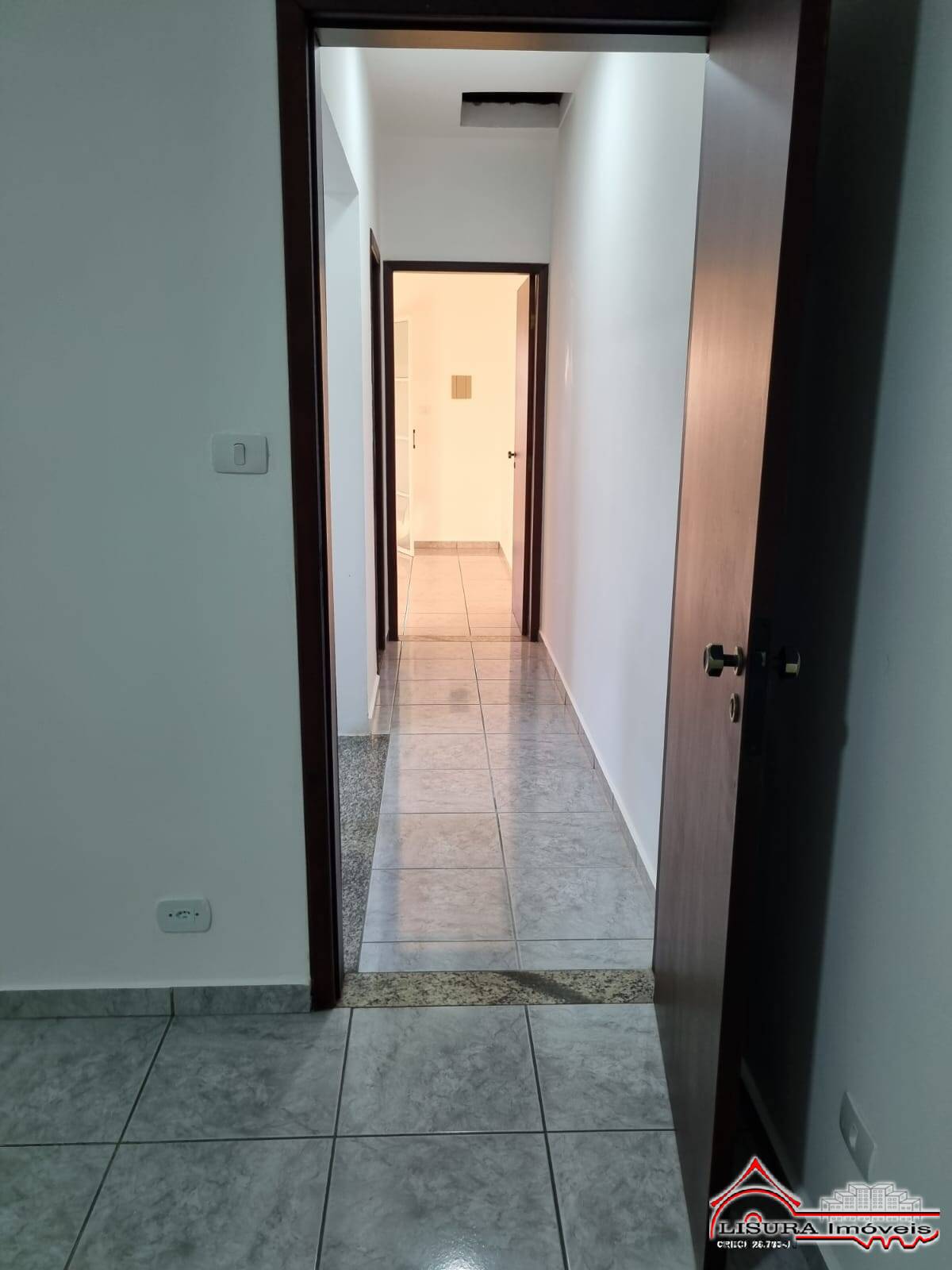 Casa à venda com 3 quartos, 180m² - Foto 38