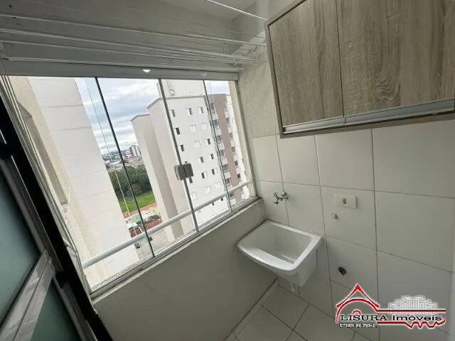 Apartamento à venda com 2 quartos, 64m² - Foto 12