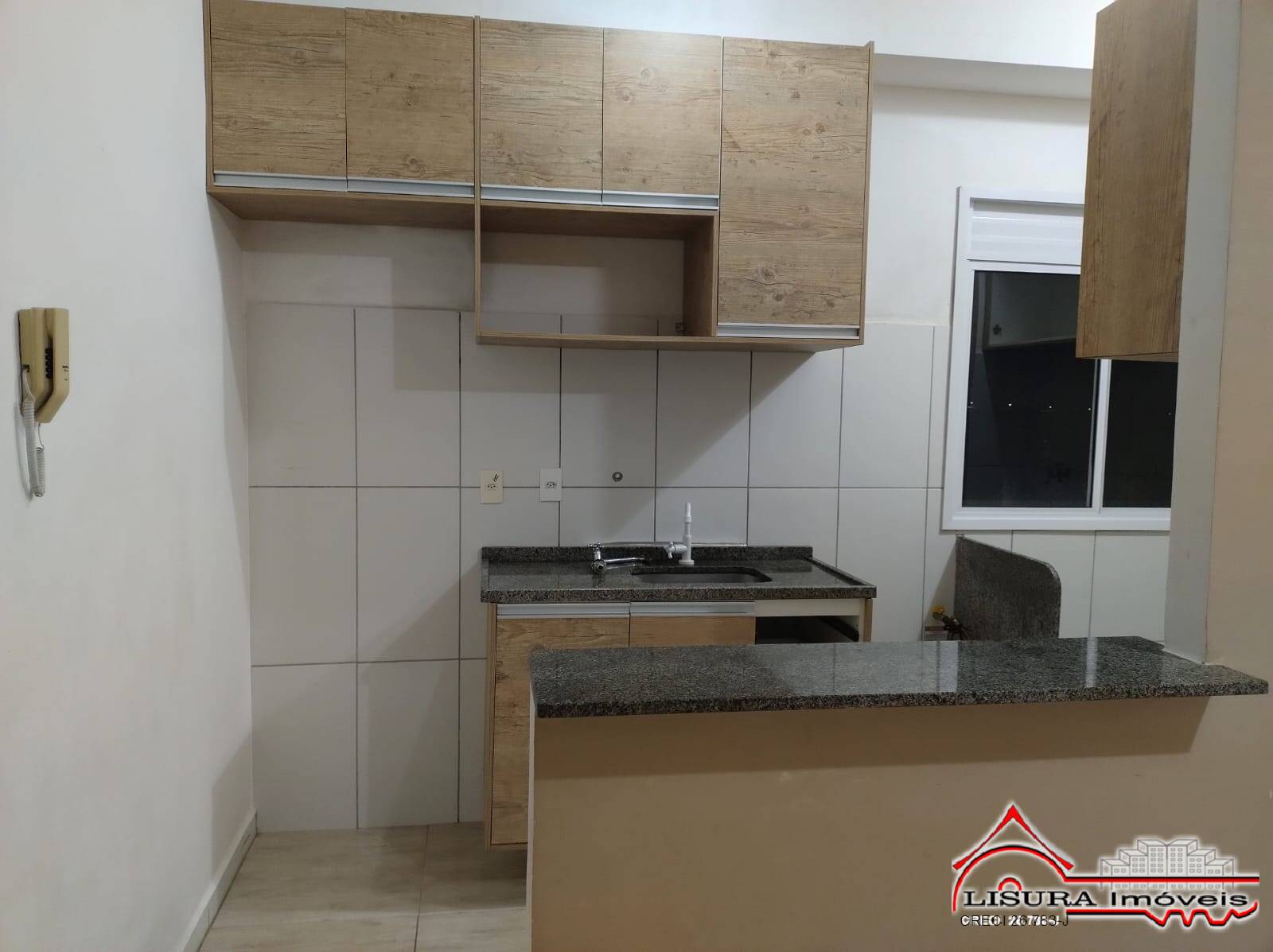 Apartamento à venda com 2 quartos, 50m² - Foto 2