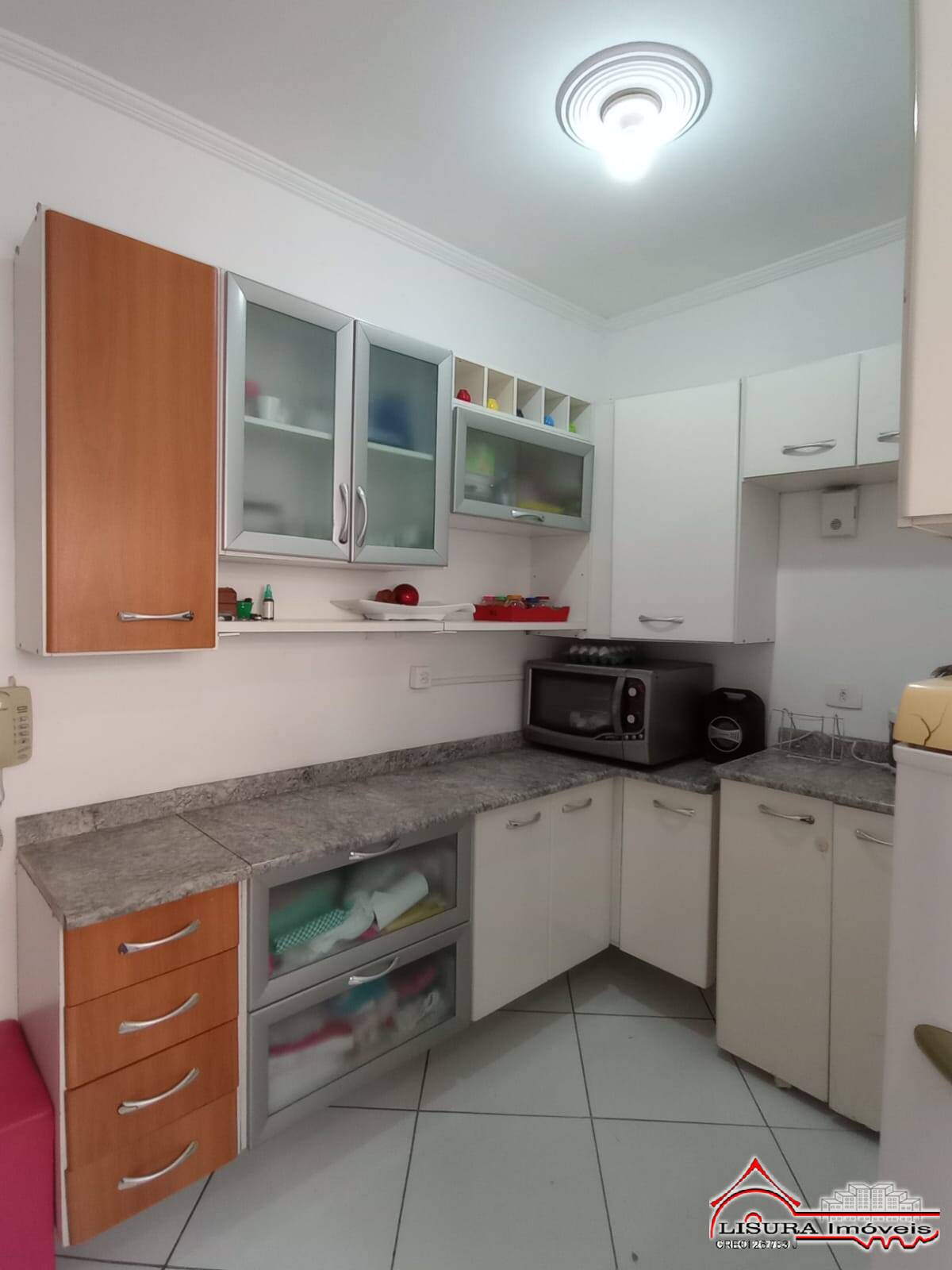 Apartamento à venda com 2 quartos, 59m² - Foto 3