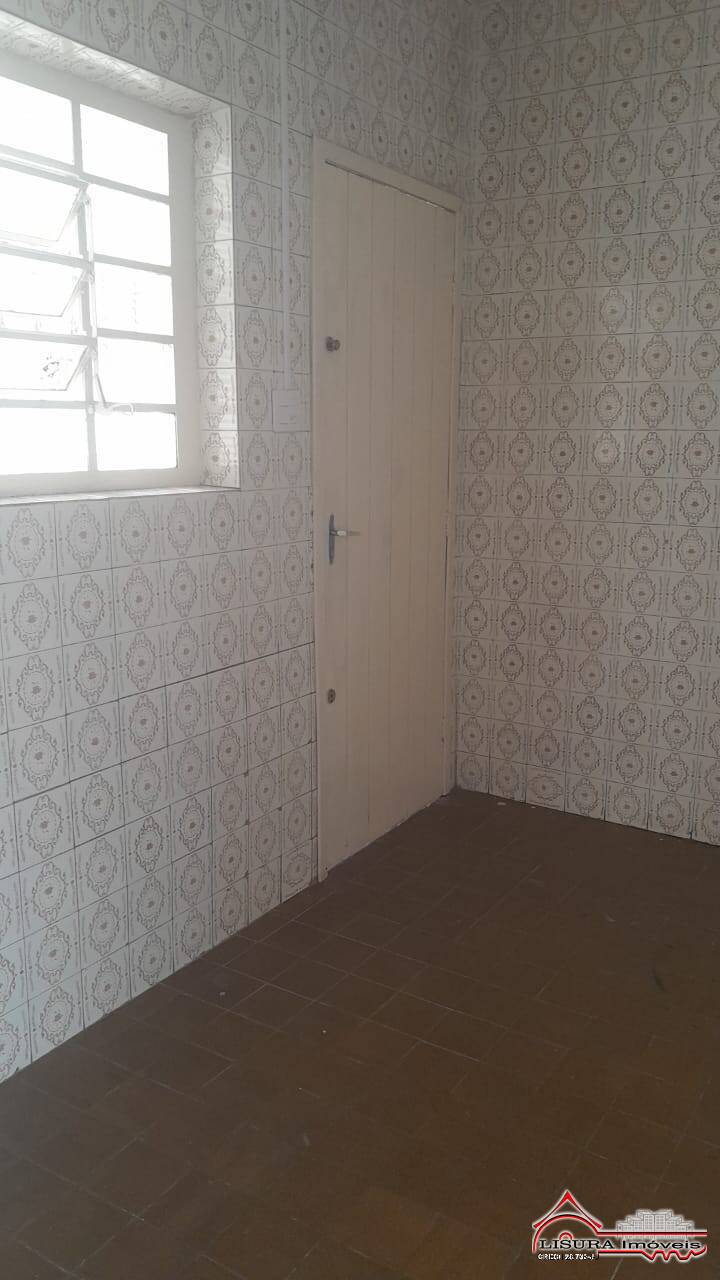 Casa para alugar com 4 quartos, 156m² - Foto 10