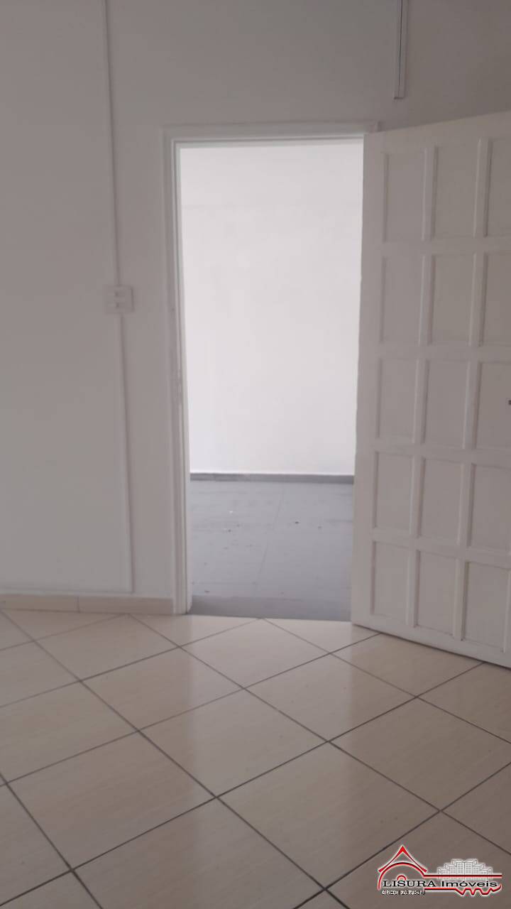 Casa para alugar com 4 quartos, 156m² - Foto 16