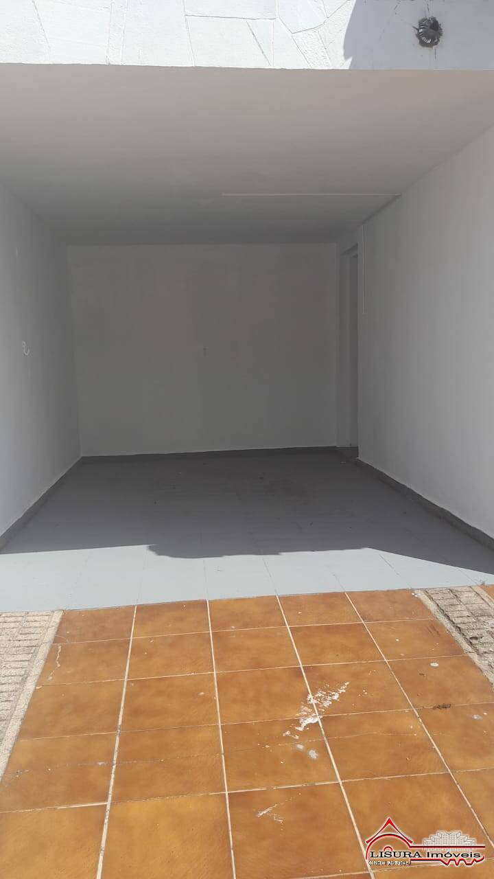 Casa para alugar com 4 quartos, 156m² - Foto 15