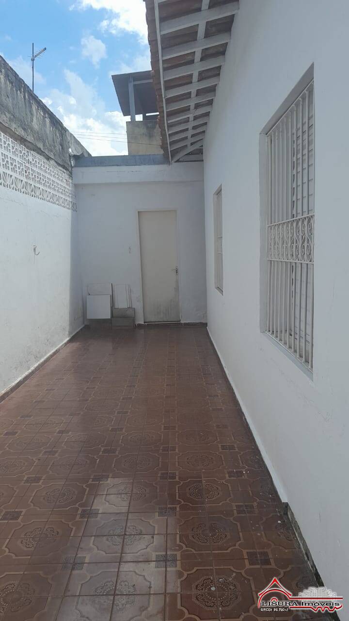 Casa para alugar com 4 quartos, 156m² - Foto 23