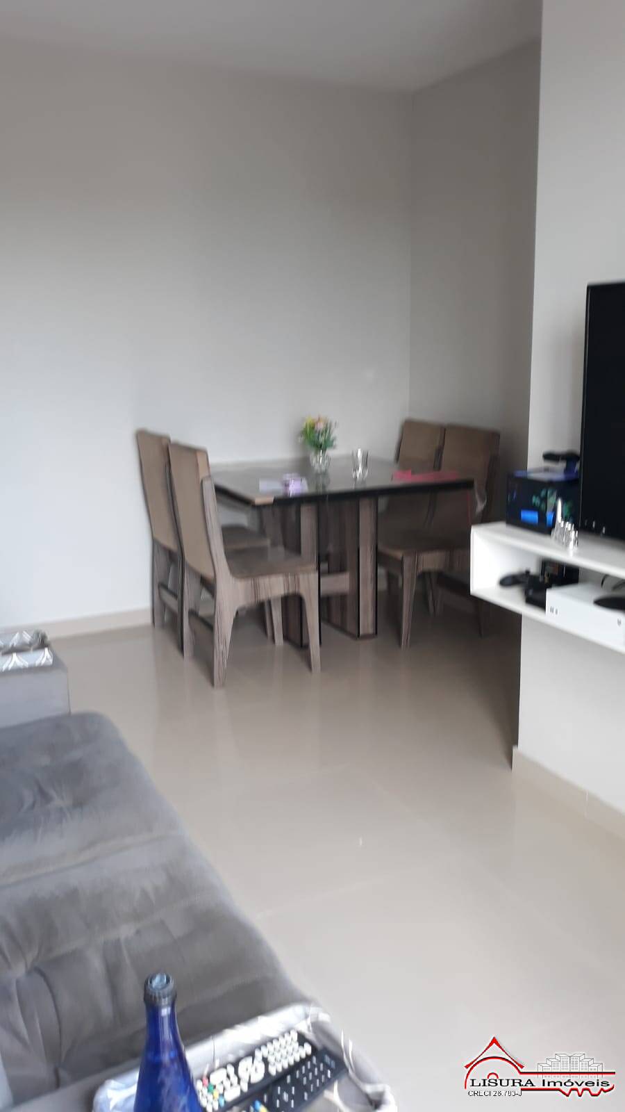 Apartamento à venda com 2 quartos, 53m² - Foto 2