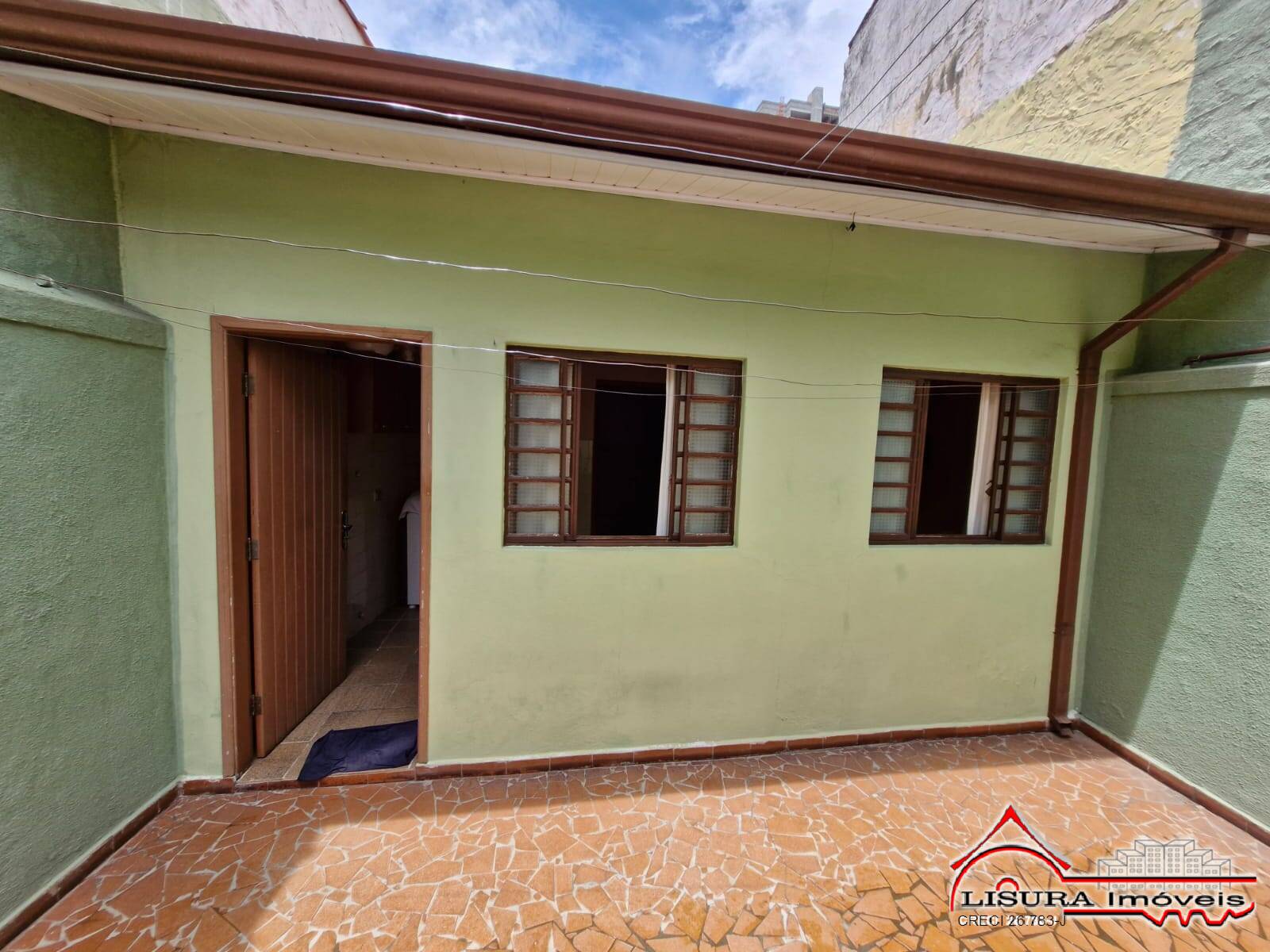 Casa à venda com 2 quartos, 120m² - Foto 27